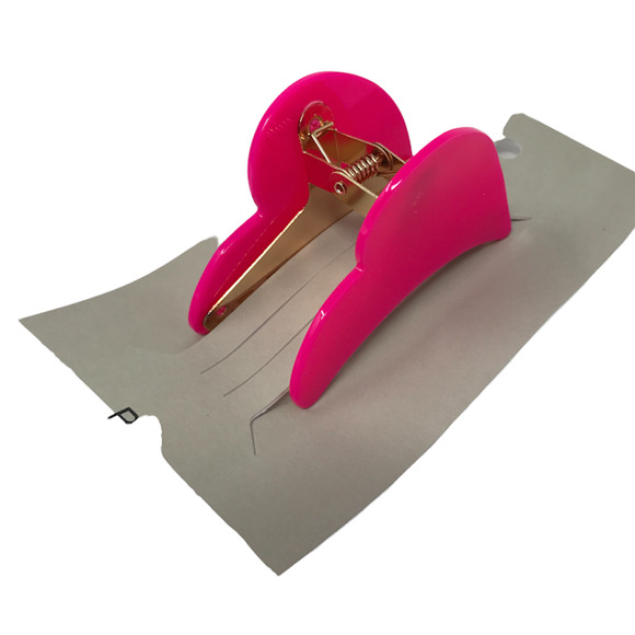 Nordstrom BP. Half Heart Shape Hair Clip Pink NWT - Picture 2 of 4